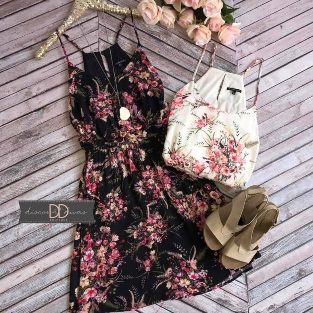 Spaghetti strap babydoll top (black medium)